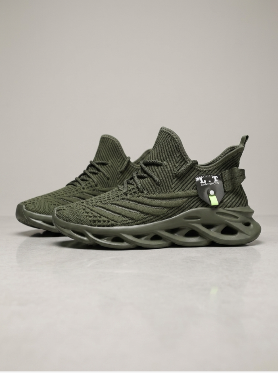 Razor Ultra Comfortable Daily Shoes